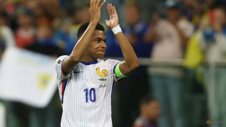 Mbappe says tying Henry an honour but not dwelling on all