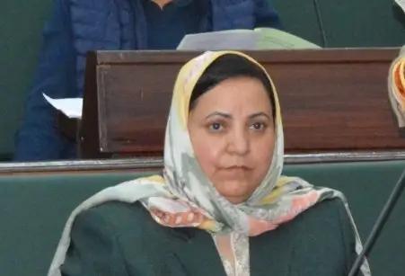 Sakeena Itoo discusses ways & means for strengthening professional education opportunities across J&K with Chairperson JKBOPEE