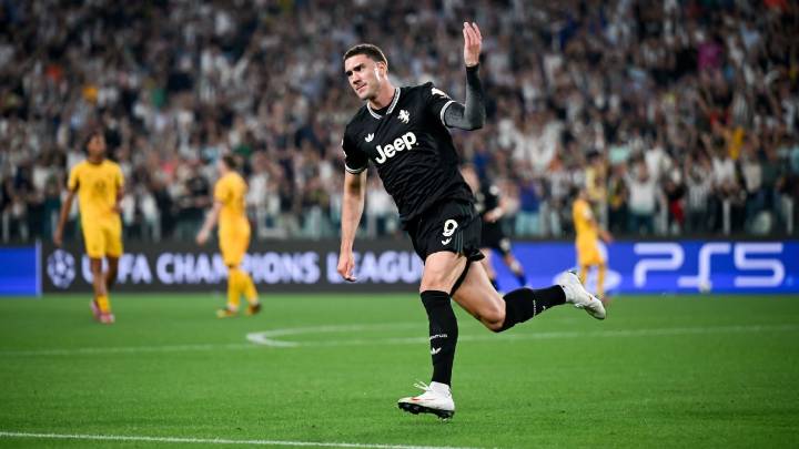 Transfer rumors, news: Chelsea, Man United eye cut