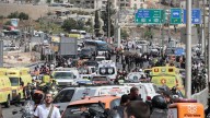Al menos cinco muertos y varios heridos en un tiroteo contra un autobús en Jerusalén