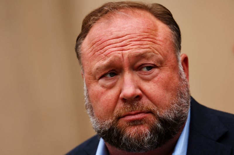 Justice Department retracts inquiry into FBI agent who testified against Alex Jones