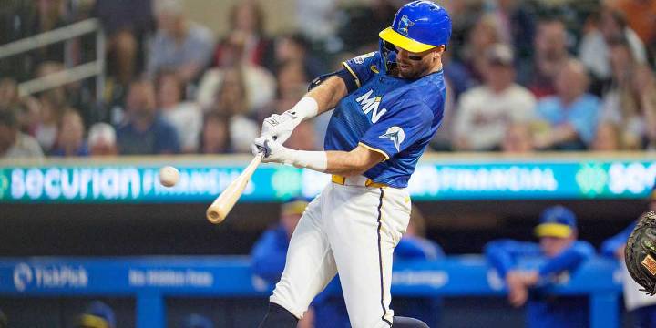 Twins’ Kody Clemens hits astounding 3 home runs in battle with Diamondbacks
