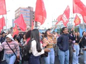 Ecuatorianos marchan en defensa del agua y contra la minería