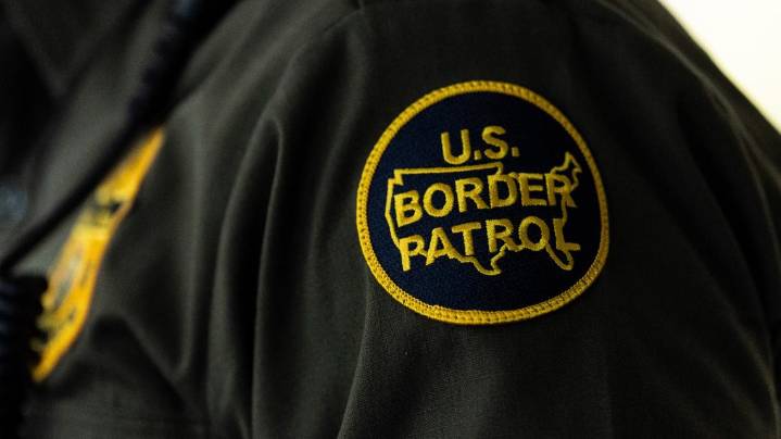 Chicago sees immigration crackdown under Border Patrol tactics