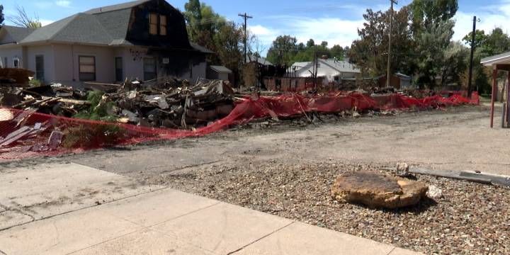 La Junta firefighters tame structure fire with community members’ help