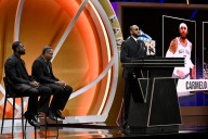Carmelo Anthony joins Basketball Hall of Fame in 2025 class