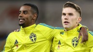 Arsenal's Gyökeres congratulates Isak, rejects 'player power'