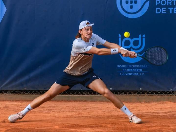 ¡Imparable! Ignacio Buse avanza a cuartos de final del Challenger de Lisboa