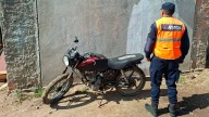 Pinto: recuperan una motocicleta robada en una zona rural tras un rastrillaje policial