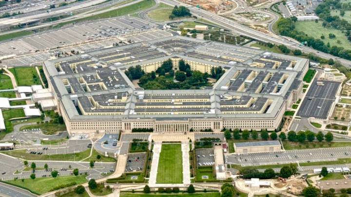 News outlets prepare fight against Pentagon’s demand for press to sign ‘pledge’ restricting reporting