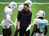 Dolphins hope players-only meeting helps Week 2 vs. Patriots