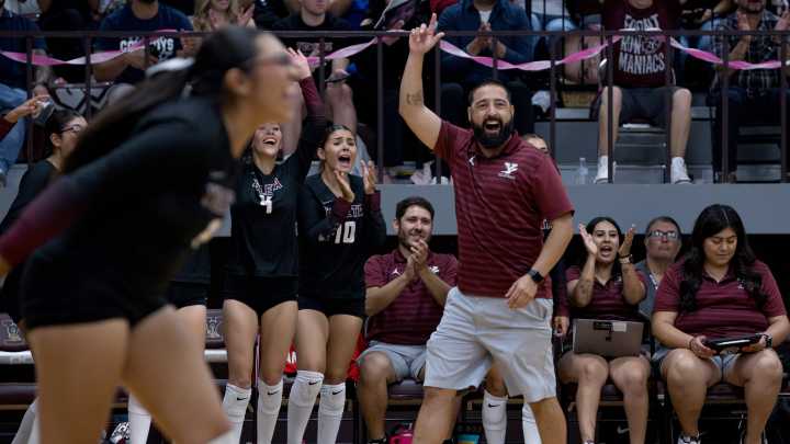 Ysleta scores win over Socorro in volleyball match