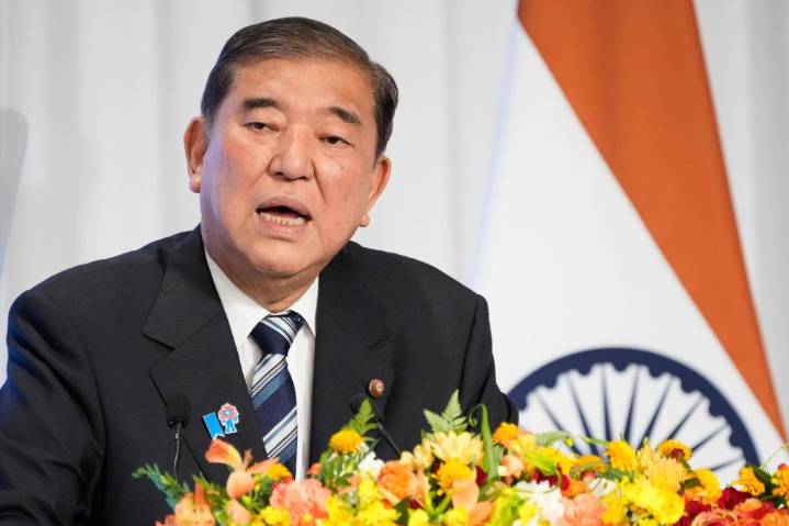 Japan welcomes Trump's order to implement lower tariffs