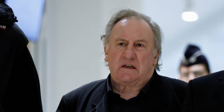 Gérard Depardieu irá a un nuevo juicio por presunta violación y agresión sexual