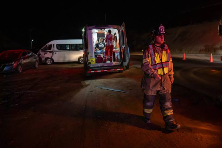 Pareja resulta lesionada en accidente múltiple sobre Bulevar 2000; un taxi de ruta involucrado