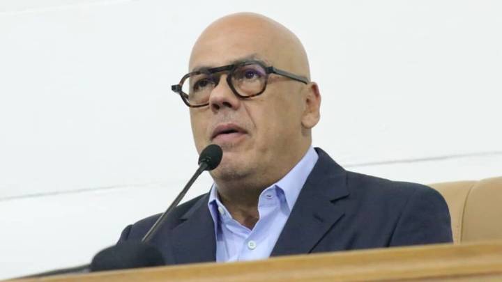 Jorge Rodríguez viaja a China en medio de tensiones entre Venezuela y EEUU: Coincide con el viaje de Putin