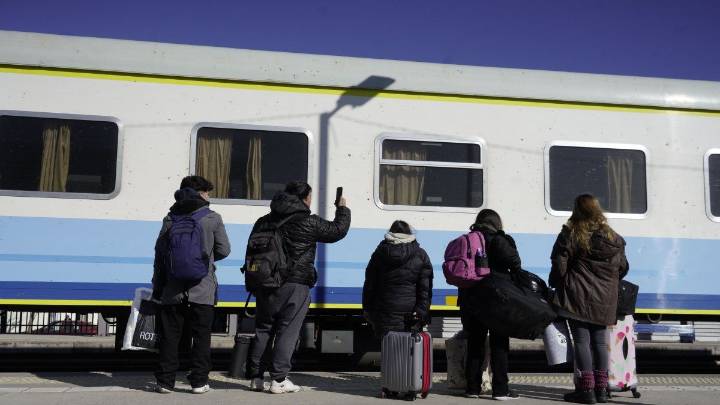 Suspendieron los trenes de Buenos Aires a Tucumán y Córdoba
