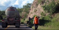 Comunidad cananense se une a la fe de caminantes