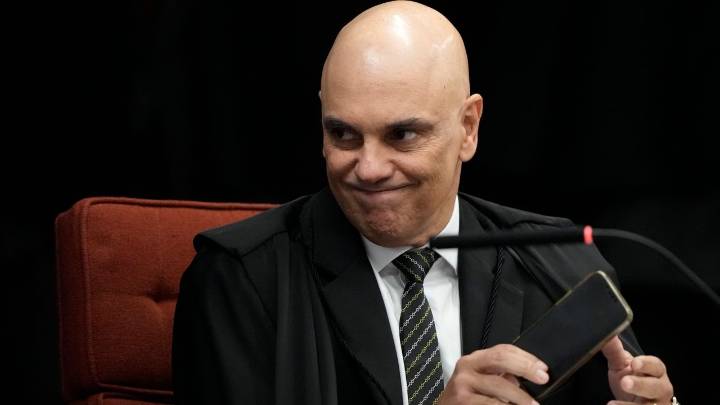 Meet 'Big Alex,' the Brazilian judge who led Bolsonaro's trial and challenged Trump and Musk
