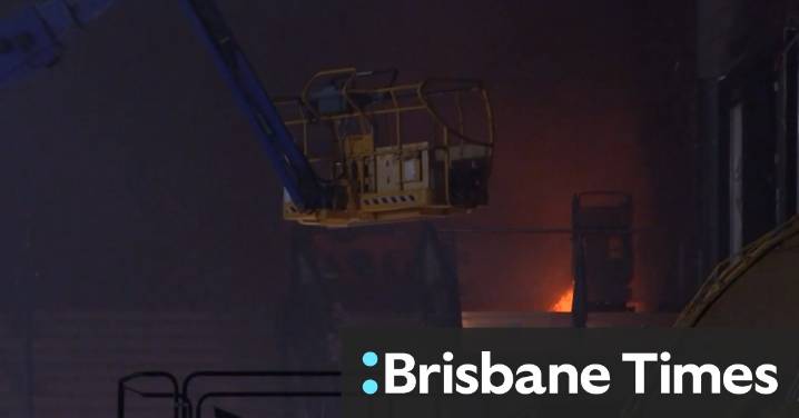 'Suspicious' fire engulfs old jam factory in Melbourne's east