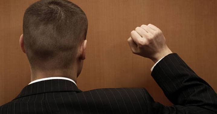 HMRC agents visiting homes of people before seizing money from their bank or ISA