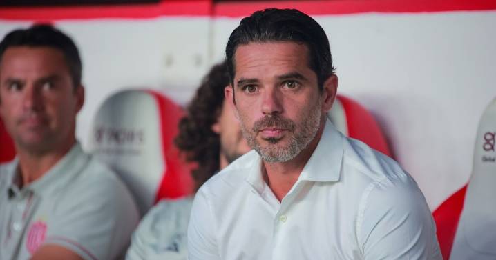 Necaxa le da la confianza a Fernando Gago luego de su quinta derrota en la Liga Mx