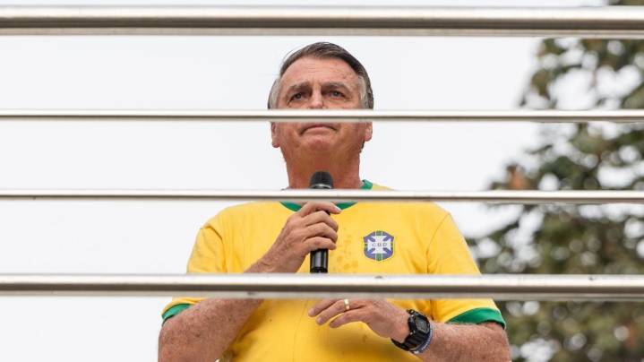 Brasil debate con urgencia una ley de amnistía que podría revertir la condena a Jair Bolsonaro por el intento de golpe a Lula