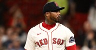 Aroldis Chapman logra su novena temporada con 30 salvamentos en MLB