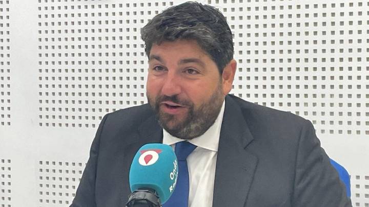 López Miras: "Nunca antes se había iniciado un curso escolar en la Región de Murcia con tantos recursos para la educación"