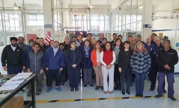 Afiliados de obra social Iosfa reclaman por los corte de prestaciones y piden la intervención del Gobernador