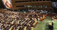 Siga la Asamblea General de las Naciones Unidas
