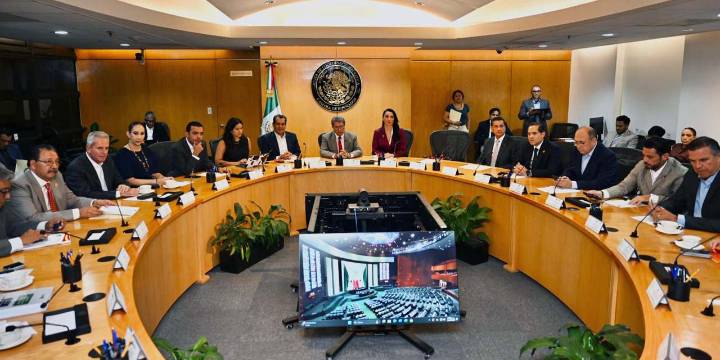 Ala radical de Morena traba presidencia del PAN en San Lázaro