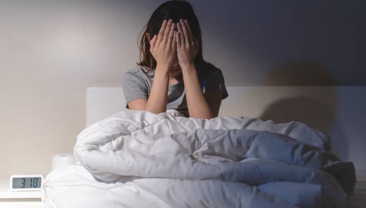 Conoce cuatro nutrientes esenciales en tu alimentación que te facilitan un buen descanso