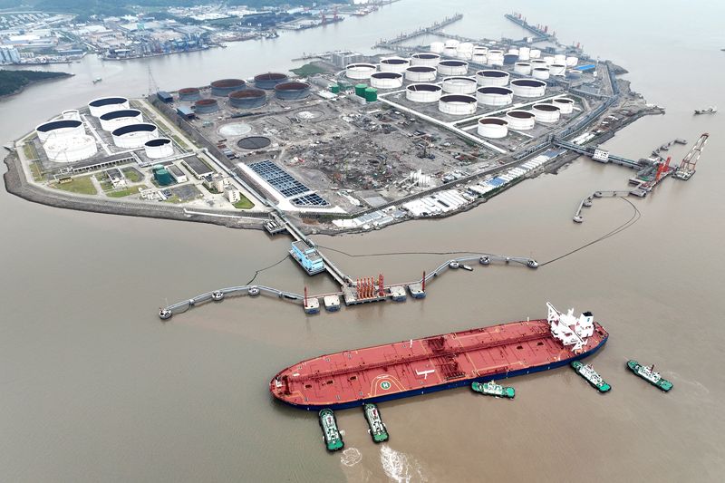 Oil prices little changed after Fed rate cut