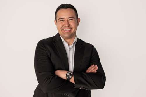 Rojo drops out of House 52nd Dem race, endorses Chan Ding