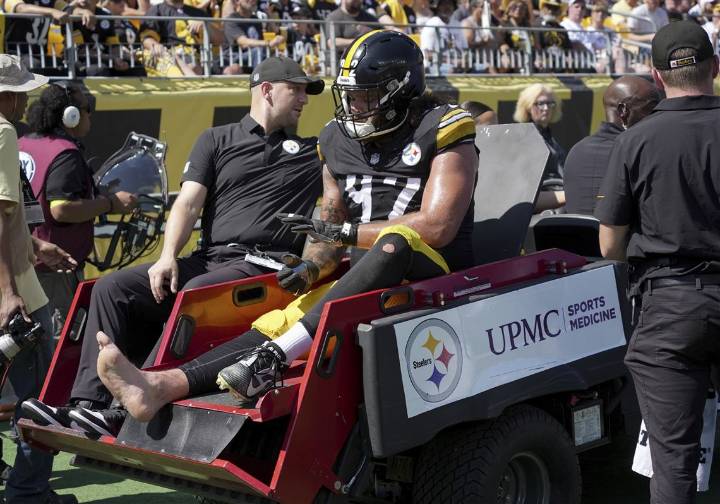 Steelers injuries already a major concern as two more starters exit in loss to Seahawks