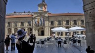Hoteles llenos y calles con ambiente: Avilés alarga el verano hasta otoño