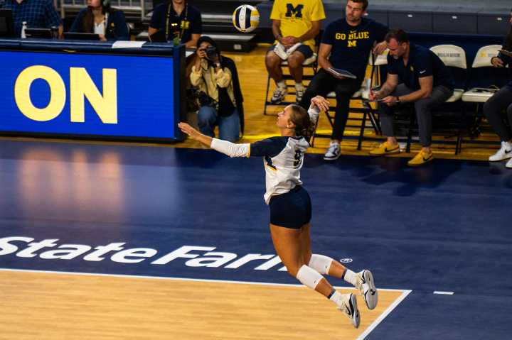 Michigan continues momentum in 3-1 win over Southern Indiana
