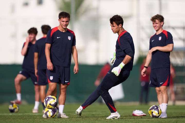 Otra baja para el Mundial Sub 20: club europeo pide de vuelta a joven figura y lo deja fuera del torneo en Chile