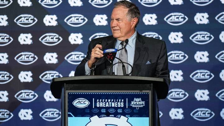 Sources: UNC, Belichick ban Patriots staff from program