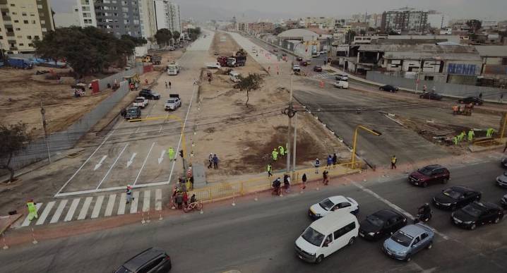 Vía Expresa Sur | tránsito inicia con fallos de semaforización, señalización y habilitación de carriles | Surco | Municipalidad de Lima | Tráfico 