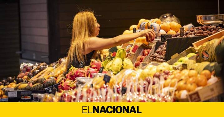 El nuevo reglamento del Mercado de la Boqueria garantizará un mínimo de un 50% de producto tradicional