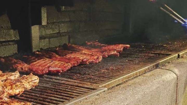 Summer holidays bring spike in business to Bessemer barbecue restaurant