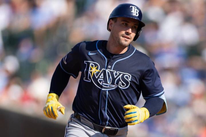 Rays rally to beat Cubs on late HRs by Junior Caminero, Nick Fortes