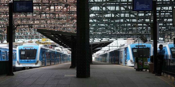 Los trenes circulan a 30 km/h tras un paro técnico de los maquinistas