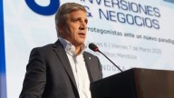 Caputo aseguró que el rumbo fiscal, monetario y cambiario se mantendrá sin alteraciones