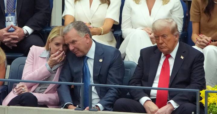 ‘This Isn’t Normal’: Psychologists Sound Alarm on Trump Dozing Off