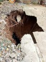 Socavón amenaza viviendas en fraccionamiento San Manuel, Centro