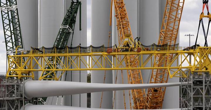 Federal judge lifts Trump administration's halt of offshore wind farm project that's nearly complete