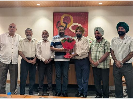 42nd Surjit Hockey Tournament-2025 NRI Satnam Sandhu to sponsor ALTO Car every year for spectators at Surjit Hockey tournament